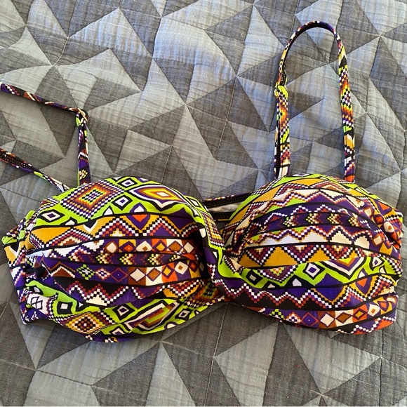 Colorful Patterned Bikini Set - Picture 2 of 5